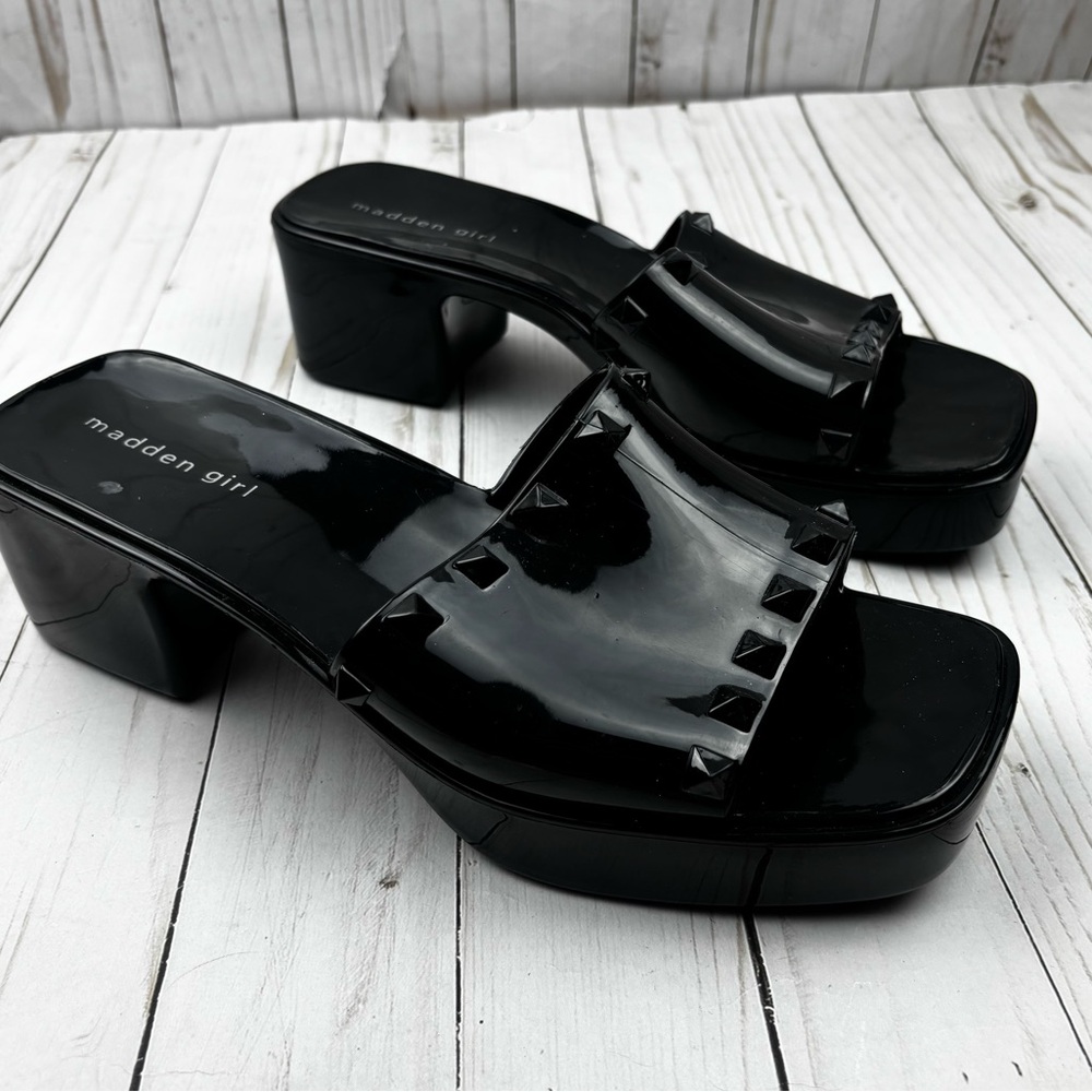 Madden Girl Studded Jelly Heeled Platform Sandals Size 9